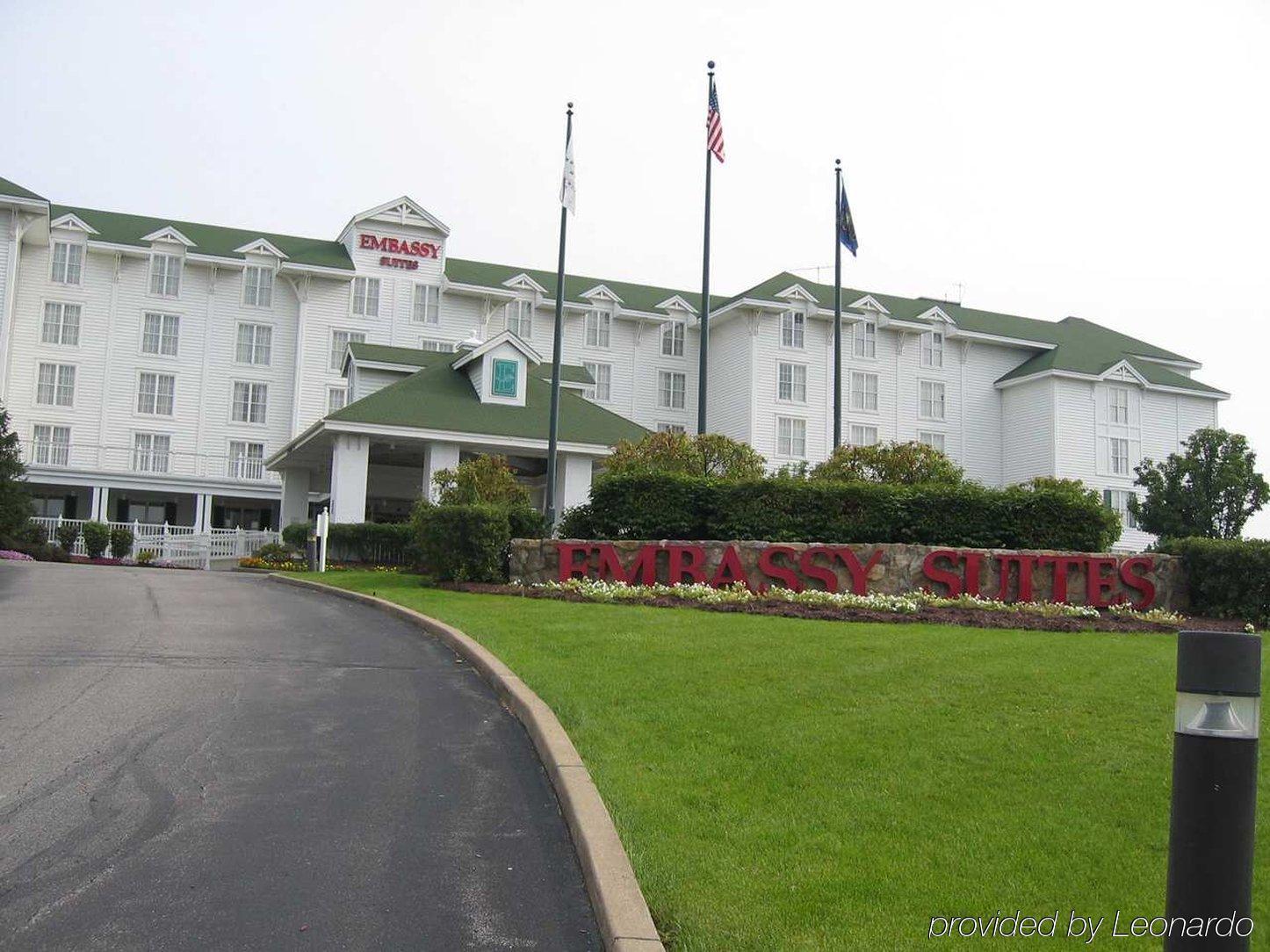 Embassy Suites Pittsburgh - International Airport Coraopolis Esterno foto